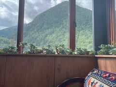 -四姑娘山阿巴郎·藏式花园餐厅