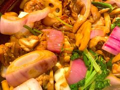 -胡须佬鸡煲四季火锅店(石厦西村直营店)