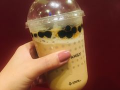 -喜茶(东莞汇一城店)