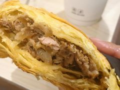 -魏家凉皮(万辉店)