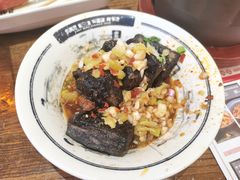 -黑白电视长沙小吃(悦汇城店)