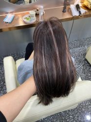 -Tloml salon