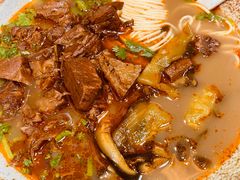 -金杨拉面王小吃面馆·牛三宝面·红烧牛肉粉
