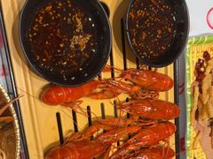 -肥肥虾庄·金牌油焖大虾(汉口城市广场店)
