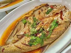 -丹水桥地锅鱼·翘嘴鲌·地方特色全鱼宴(丹江口大坝店)