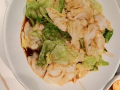 -阿瓦山寨·湘菜现炒·剁椒鱼头王(咸阳总店)