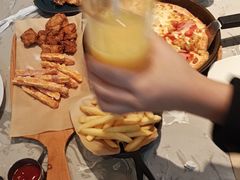 -必胜客(经开万达店)