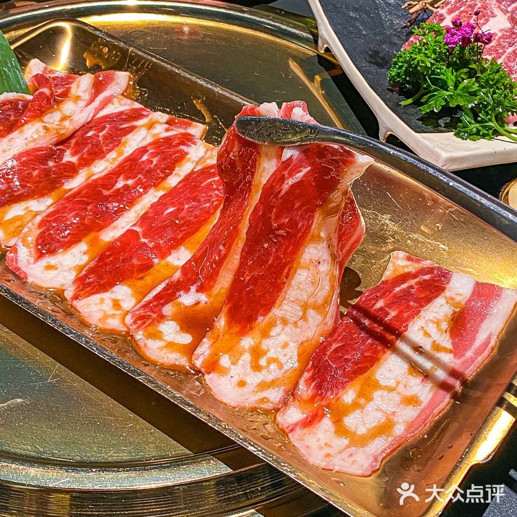 南艺后街走一圈，一定要来一次围炉烤肉‼️