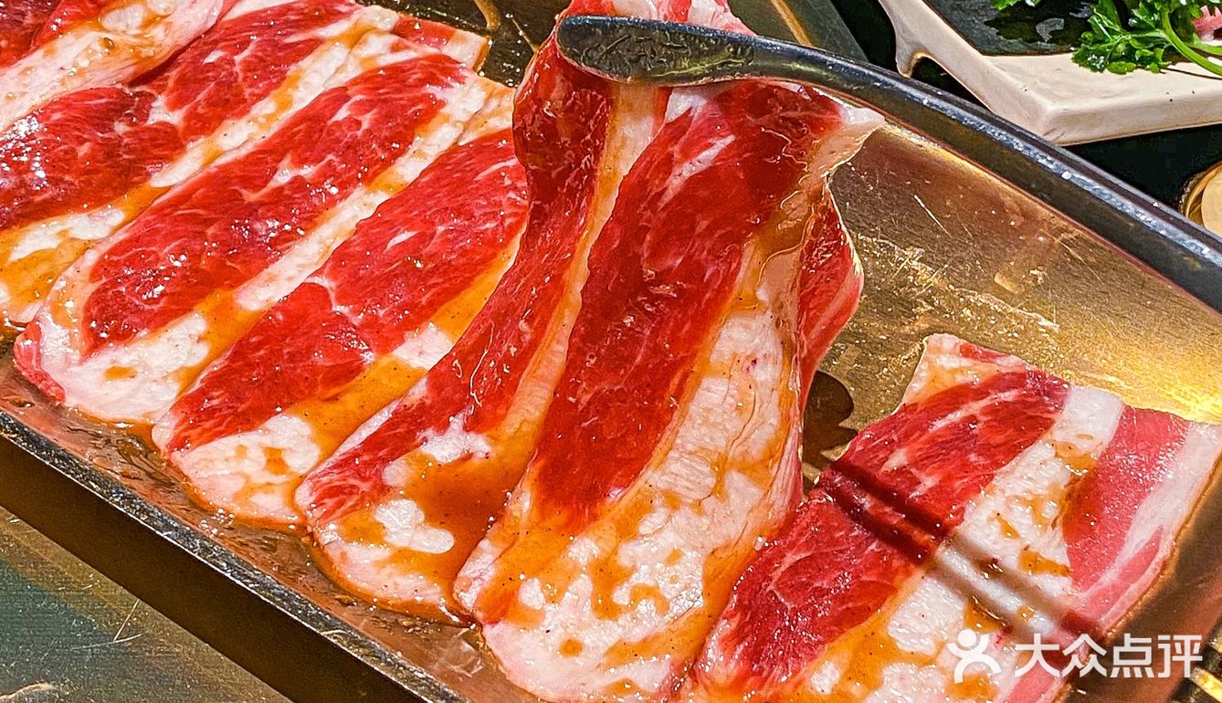 南艺后街走一圈，一定要来一次围炉烤肉‼️