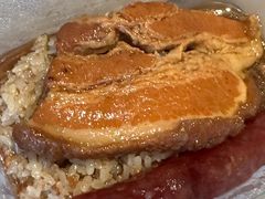 -梁阿婆廿年老牌扣肉糯米饭