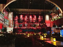 -FOUR PLAY BAR