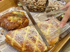 -巴黎优朵烘焙馆(菱角湖壹号店)