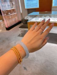 -北京七彩云南翡翠珠宝旗舰店(月坛店)