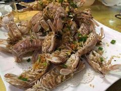 -鑫悦楼煎蟹·16年海鲜大排档