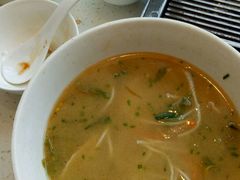 -鸿通城购物中心