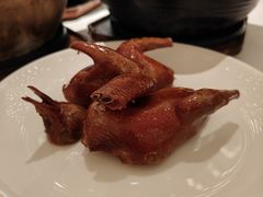 金奖玻璃乳鸽-茉里粤菜(皇姑万象汇店)