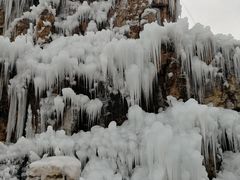 -大平台龙居瀑布旅游区