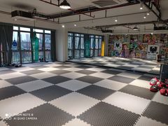 -AC健身·运动康复工作室(千灯湖店)