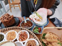 -包整·丝娃娃(一览甲秀楼风景店)