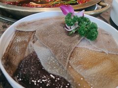 精品鲜毛肚-小龙坎火锅(全球总店)