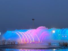 -东港音乐喷泉广场