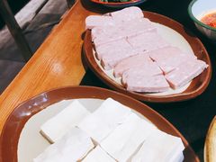 -王婆乔鲜鱼自助火锅(蜀汉路店)