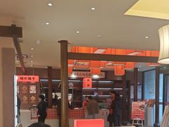 -阿瓦山寨·湘菜现炒·剁椒鱼头王(咸阳总店)