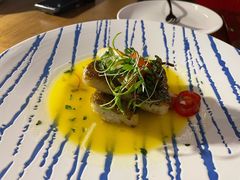 香煎深海比目鱼-Golden Lily河内巴黎法越料理餐厅(建国西路店)