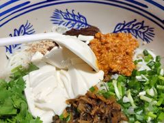 -蜗牛小馆醉乡民谣云南菜(惠新西里店)