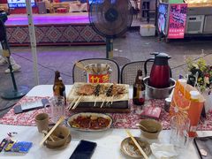 -刘姐啤酒鱼民族演艺餐厅(西街总店)