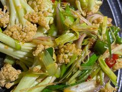 小炒有机花菜-雲蜀龙阁·金牌水煮鱼(方庄店)