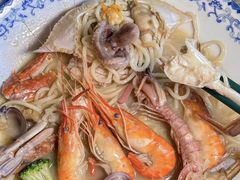 -霆记海鲜·只为这碗面(滨江店)