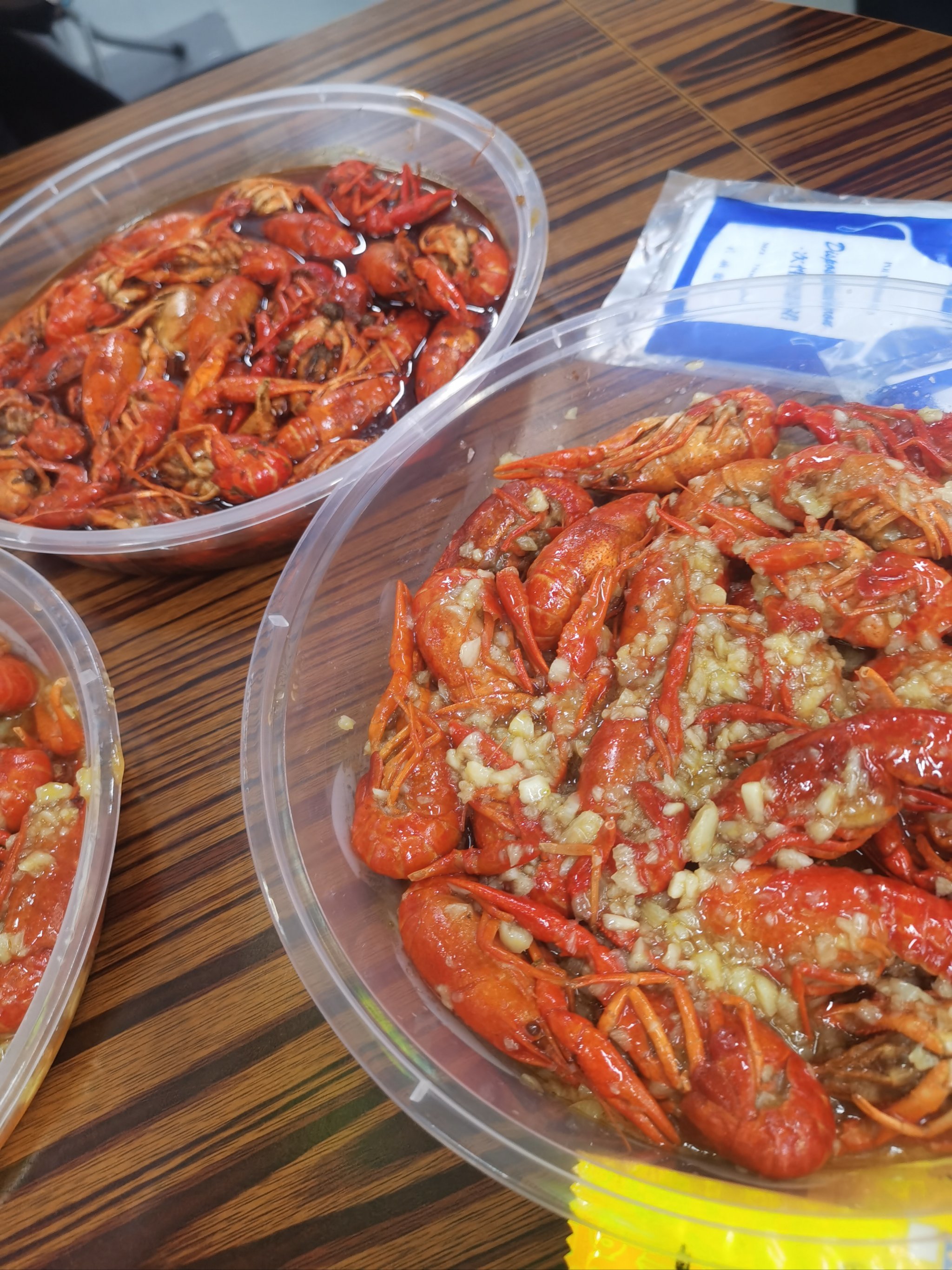 十几元钱一盆的小龙虾