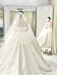 -拉瑞娜LaReine婚纱礼服高级定制