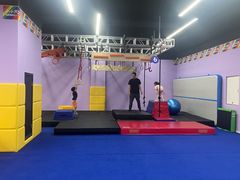 -小小元气运动馆(无锡茂业中心店)