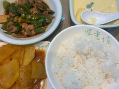 -老乡鸡(西岸凤巢店)