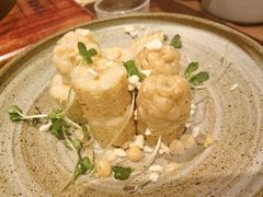 -良米山·云南野生菌过桥米线(上海首店)