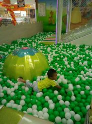 -孩子王游乐场(万达广场店)