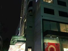 -上海虹桥君丽假日酒店(娄山关路地铁站店)