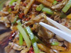 干锅牛蛙-馋嘴蛙火锅