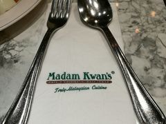 餐具摆设-关夫人餐厅(阳光广场店)