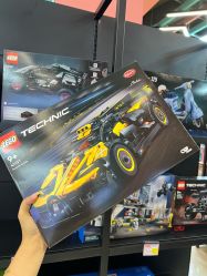 -卡通派潮品玩具折扣仓(青岛新城吾悦广场店)