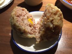 咸蛋黄狮子头-十面春风·江南面馆(崇宁路店)