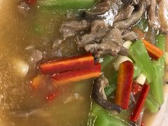 -黄桷树曹家私房菜(江与城店)