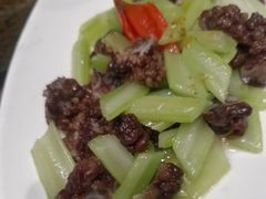 -天山集市(和家乐广场店)