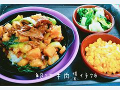 煲仔饭-中央财经大学-食堂