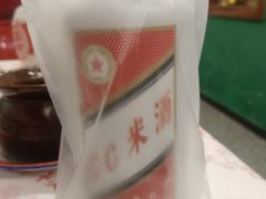 -堂瓦里·33年传统赣菜(第一街区店)