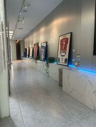 -PE SALON