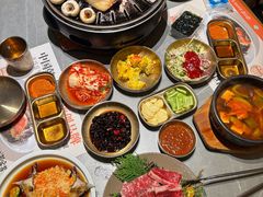-草家酱蟹炭火烤肉店(珲春南路一店)