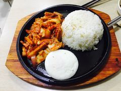 -拌来拌去石鍋拌飯(文鼎店)